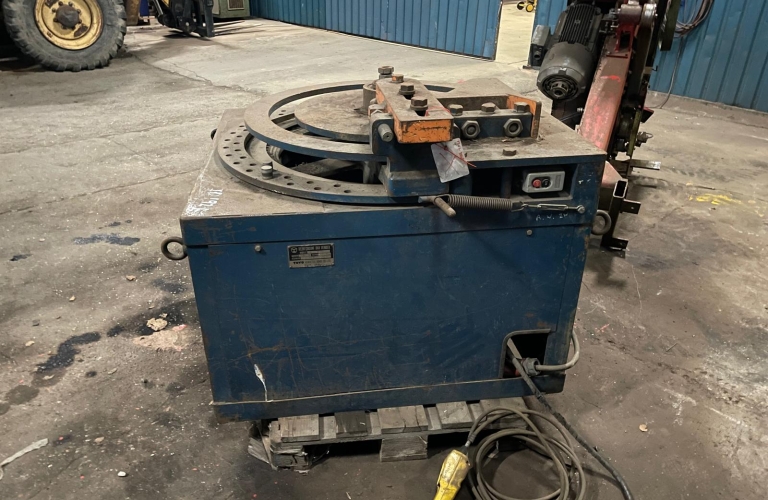 Toyo bar bender B-52